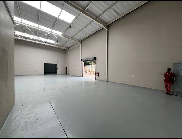 2,616M² WAREHOUSE TO LET IN STRIJDOMPARK